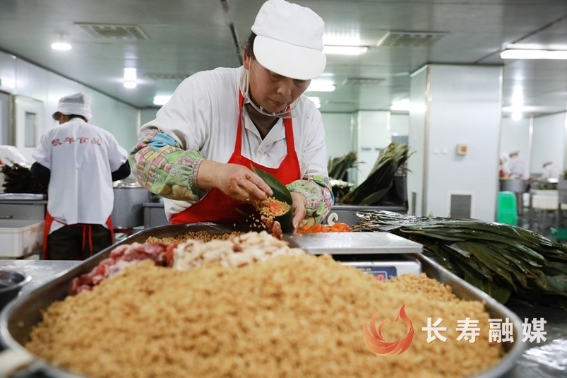 【民营企业显身手】凯年食品2