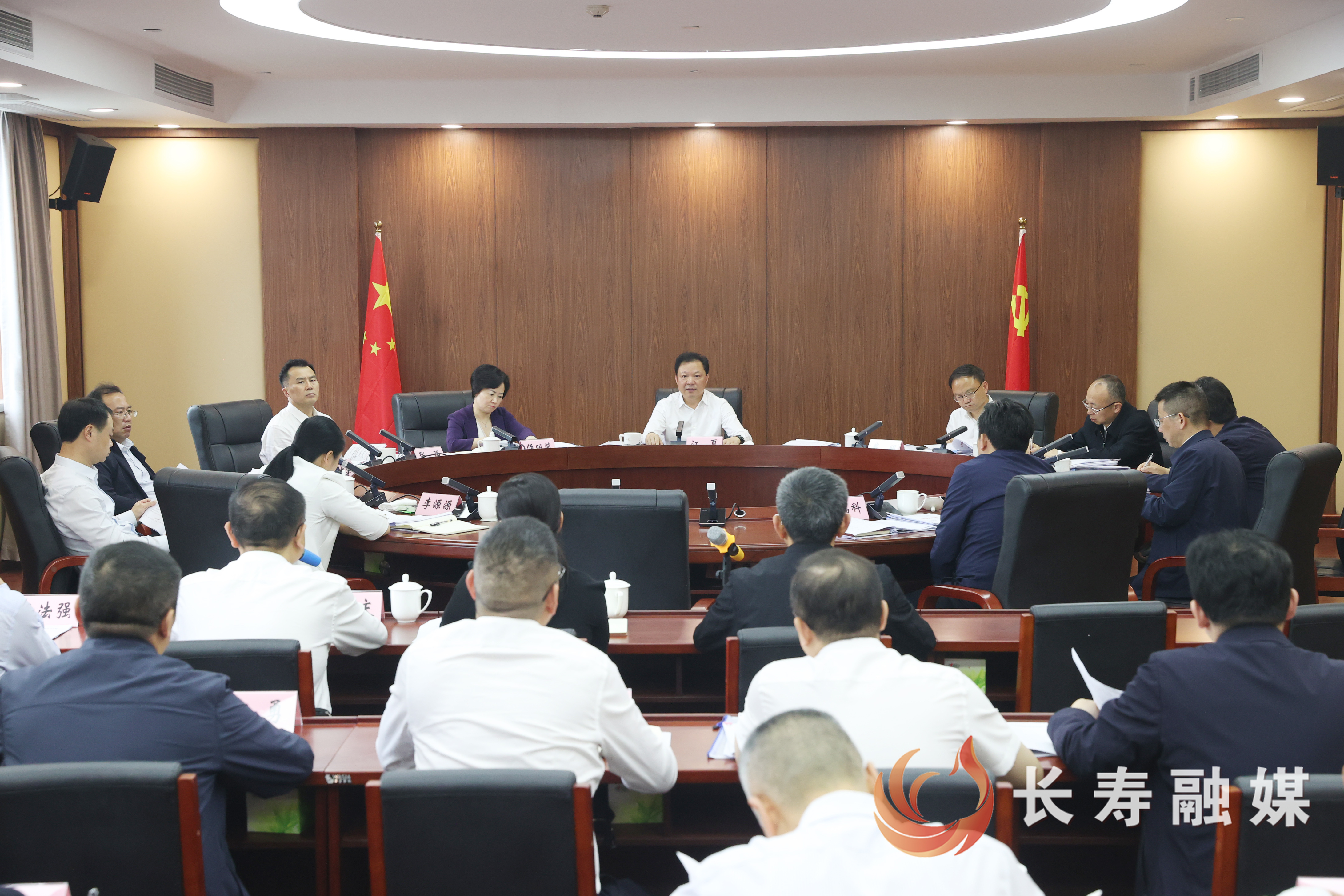 区委全面依法治区委员会第十三次会议暨2024年度部门镇街党政主要负责人专题述法会召开