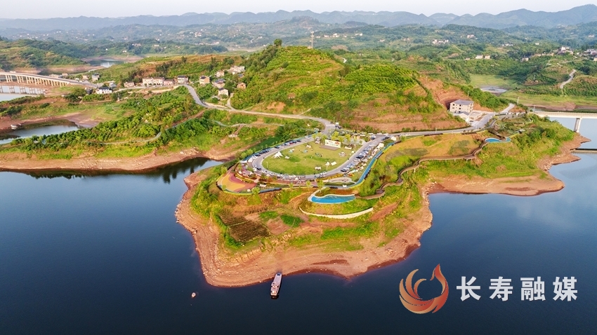 五一节云集大胜村迎来旅游热潮+廖涛2