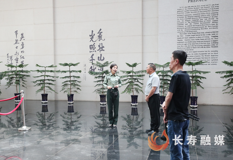 长寿退役军人志愿者赴高台县缅怀先烈1