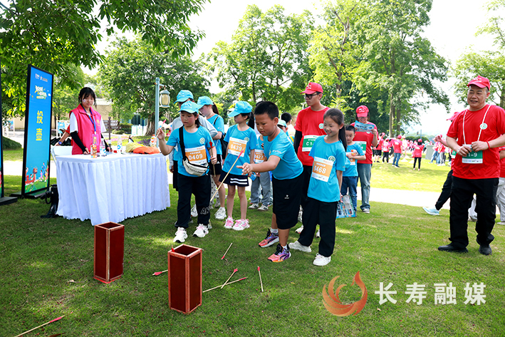 重庆好美·悦动长寿”2025年渝好欢跑童玩嘉年华启幕 (11)