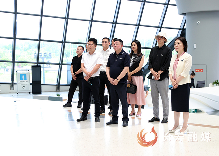 重庆市浙江杭州商会一行来长考察 (3)