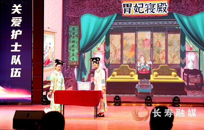 我区举行第114个国际护士节庆祝大会 (2)