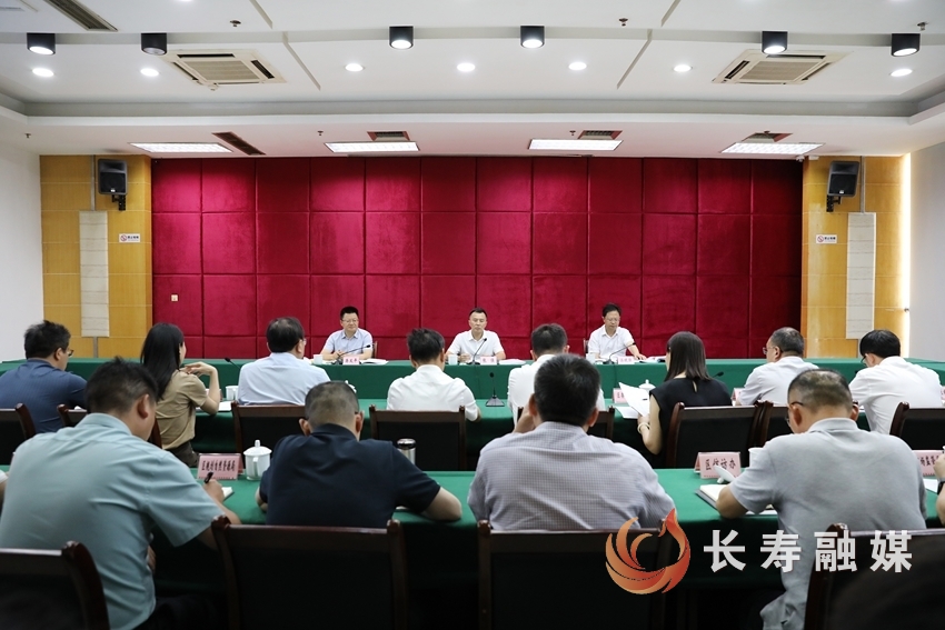 区委教育工作领导小组2025年第二次会议召开2