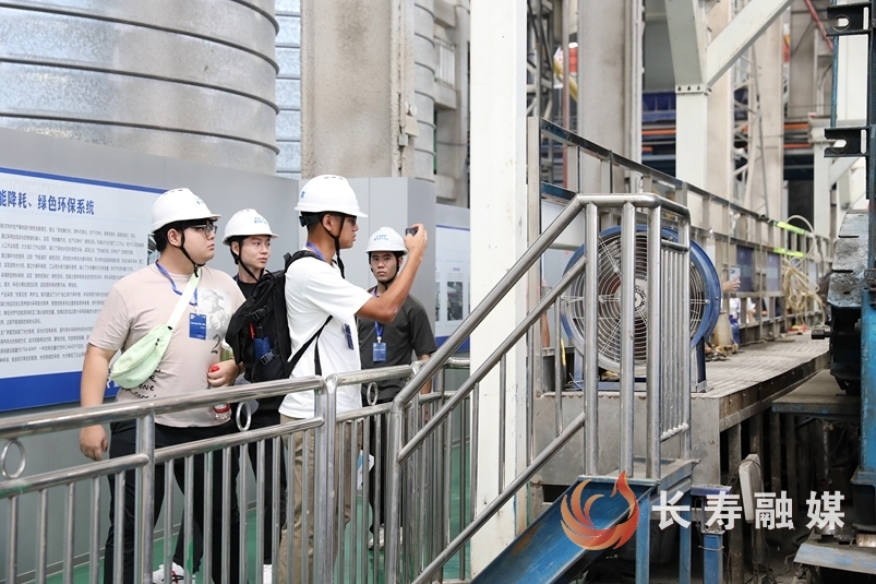 新加坡南洋理工大学学子来长研学交流2