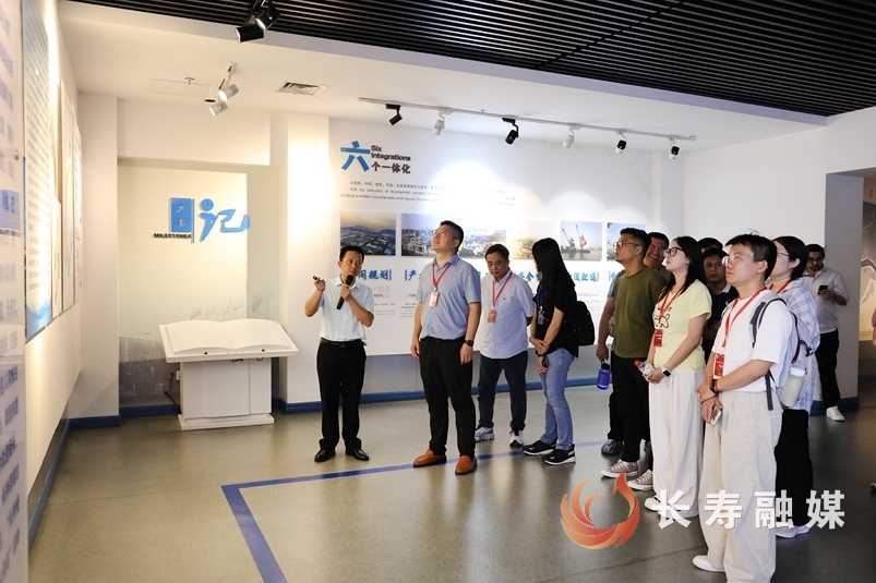 新加坡南洋理工大学学子来长研学交流3