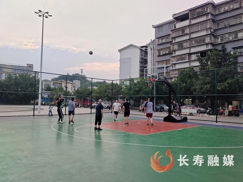 开园即火🏓🏸长寿新增一体育公园4