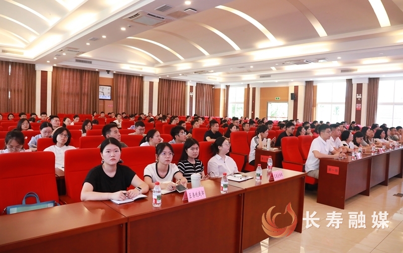 我区举办AI赋能日常办公专题培训2