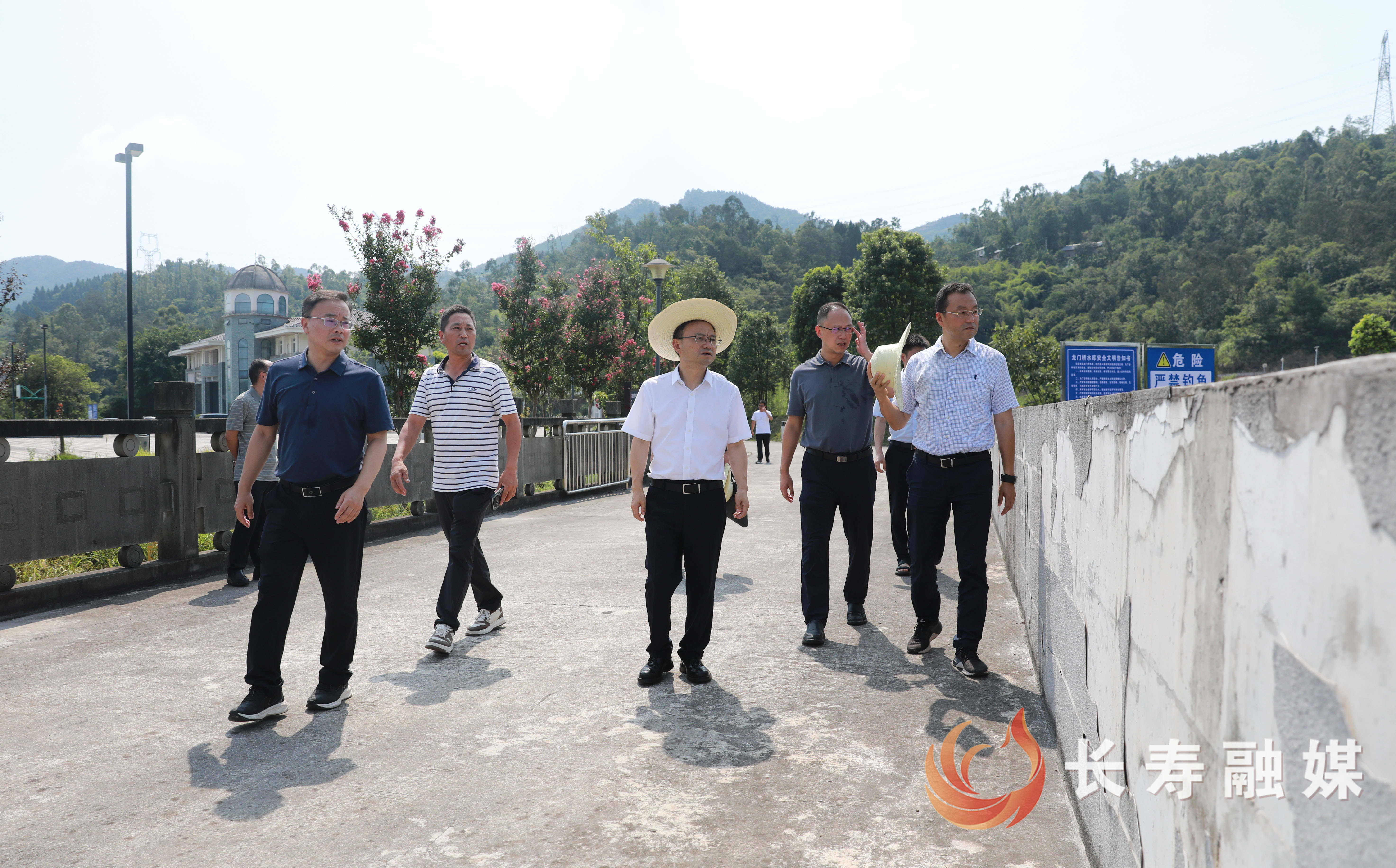 戴明检查森林防灭火和防汛抗旱工作1