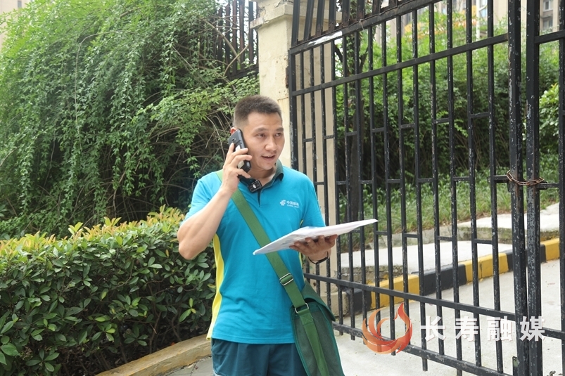 2025年高考录取通知书陆续抵达我区4
