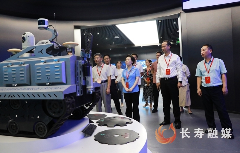 师明萌开展提案情况专题调研2