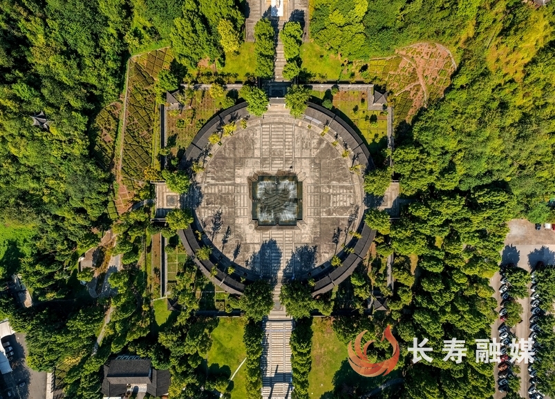 张颂东+菩提山2