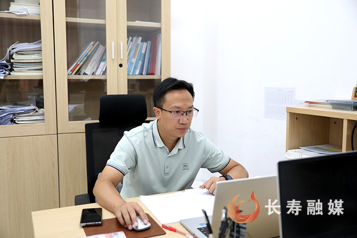 园丁颂之余秋华 (3)