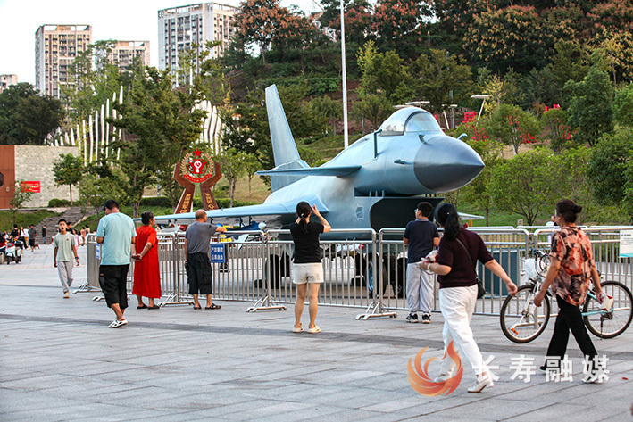 区国防教育暨双拥主题公园成打卡新地标+袁志龙 (3)