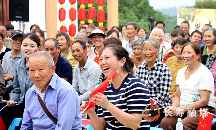 龙河镇“中秋院坝会”架起干群“连心桥 (5)
