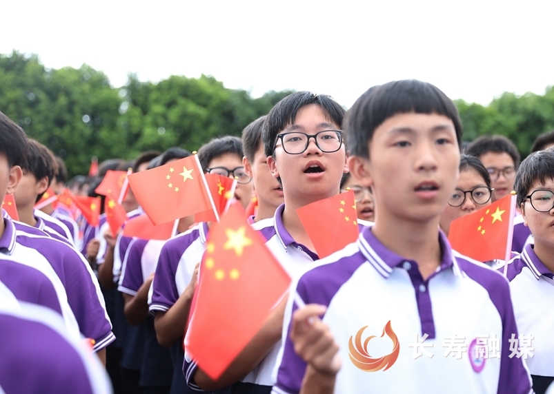 长寿一中：师生合唱献礼祖国76周年华诞4