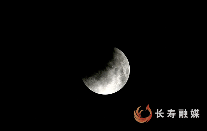 一觉醒来长寿被红月亮刷屏了 (3)