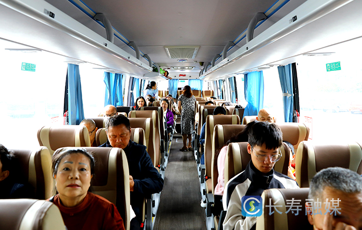 “五一”期间我区累计发送旅客14 (4)