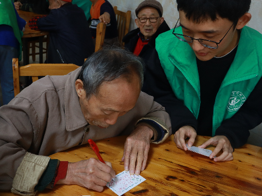 11b0545e9c3b4a83bf2dc8bfed144456