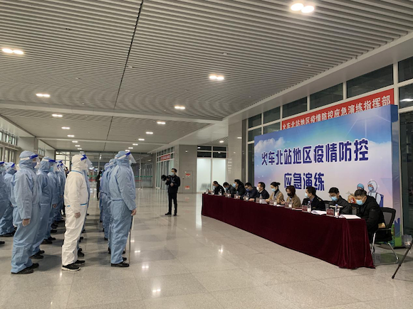 应急演练现场。通讯员 郭姝彧 摄