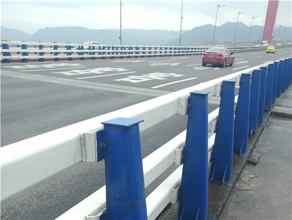 寸滩长江大桥涂装前。市政设施运行保障中心供图 华龙网发