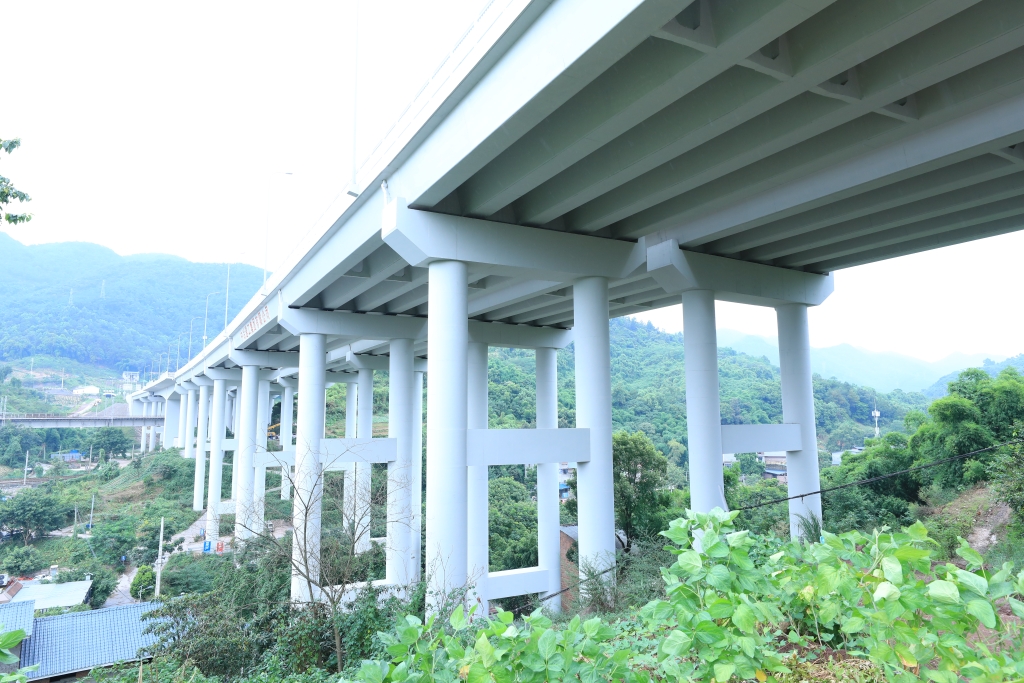 万家沟大桥 市住房城乡建委供图 华龙网-新重庆客户端 发 WechatIMG115