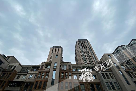 大修基金与市民息息相关 华龙网-新重庆客户端记者 李裕锟 摄
小区图1