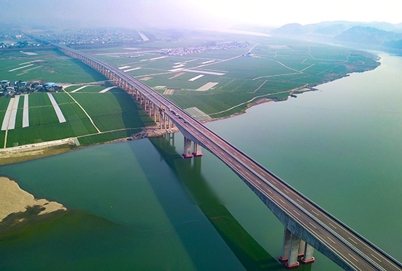 合安高速涪江特大桥。中铁建重庆投资集团供图