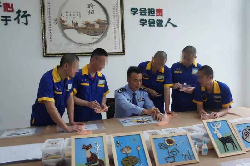 杨赟称要做有治愈力量的戒毒警察。重庆市委政法委供图 华龙网-新重庆客户端发 1640685123000
