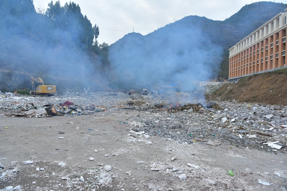 龙江新区某工地污染点现场。巫山县生态环境局供图 华龙网发