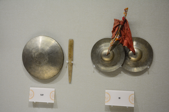 梁平博物馆陈列的癞子锣鼓。特约通讯员 张常伟 摄