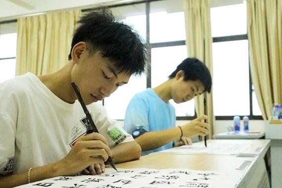 书法比赛现场 重庆智能工程职业学院供图 华龙网发