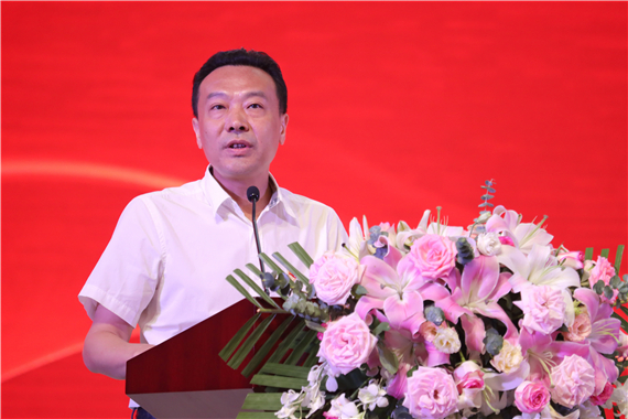 重庆八中党委书记卿知人号召全体党员继续为实现八中梦、中国梦努力奋斗 重庆八中供图 华龙网发 7重庆八中党委书记卿知人号召全体党员继续为实现八中梦、中国梦努力奋斗 重庆八中供图 华龙网发 (7)