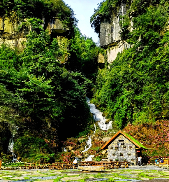 南川万卷书台小景。 景区供图 华龙网发 南川万卷书台小景。 景区供图 华龙网发