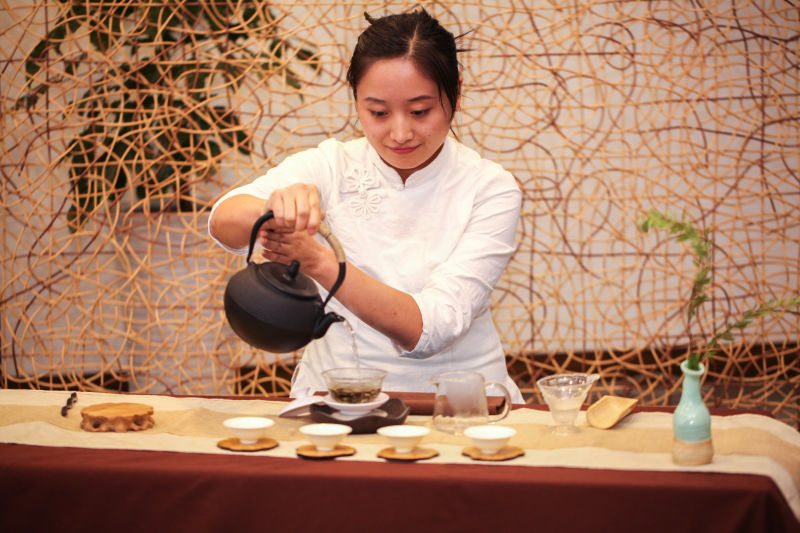 寻访重庆最美女教师丨韩静做一朵山茶花香远益清