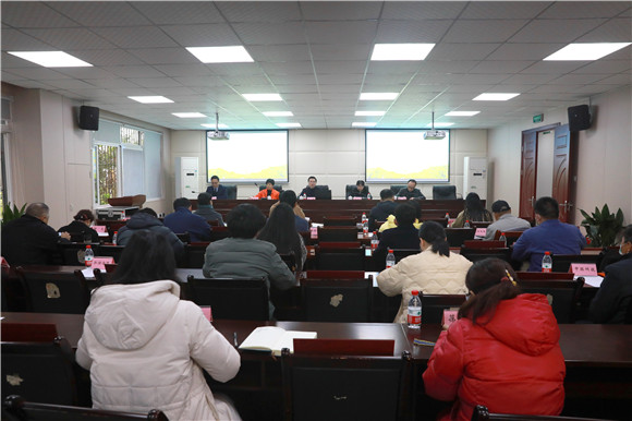 1月14日，巴南经济园区商会召开商会会员大会。巴南经济园区供图