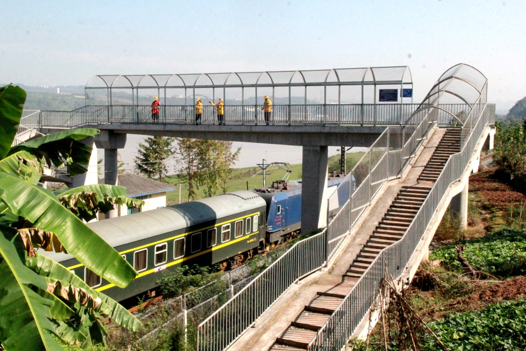 The overhead walkway. (Picture provided by the Fuling construction section)
