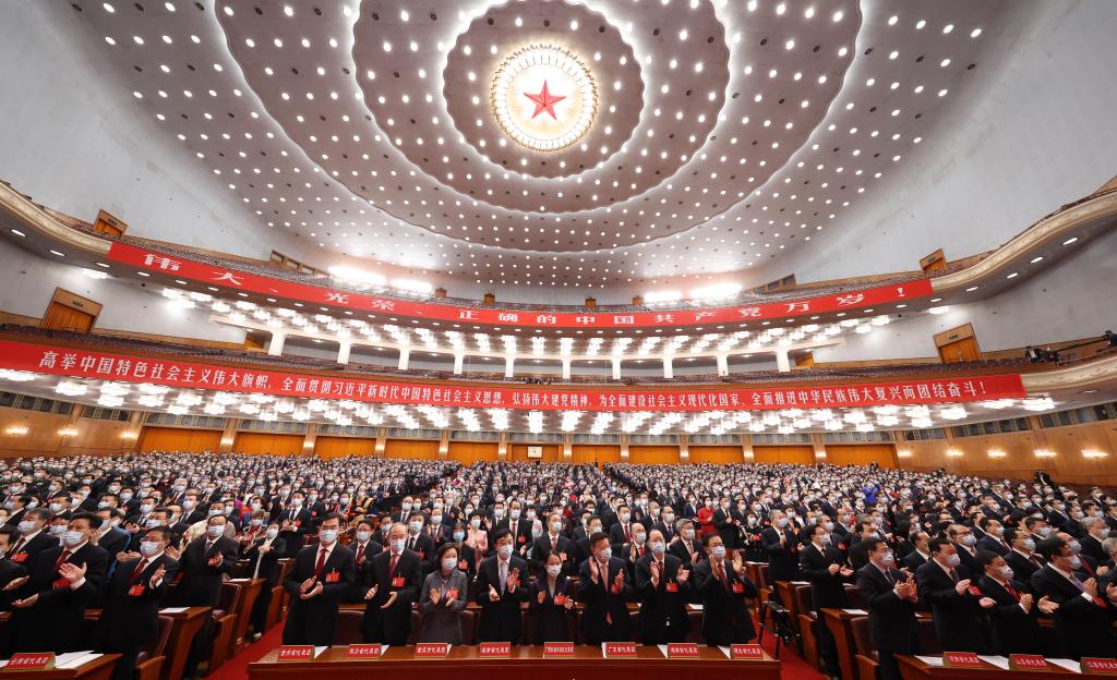 10月22日，中国共产党第二十次全国代表大会闭幕会在北京人民大会堂举行。新华社记者 庞兴雷 摄