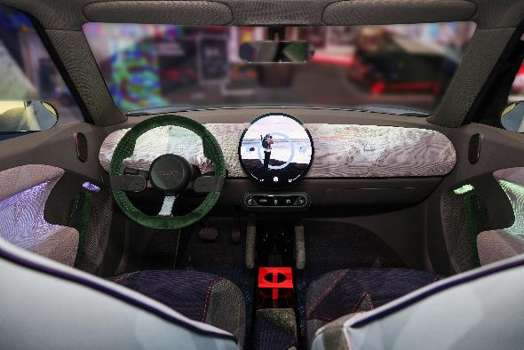 MINI Concept Aceman内饰设计。 MINI品牌供图 华龙网发