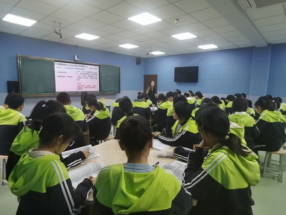 课例展示一隅  学校供图 华龙网发