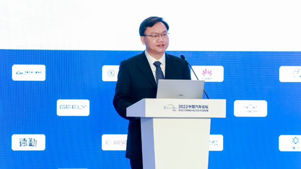 上海市经济信息化委副主任汤文侃致辞。 组委会供图 华龙网发