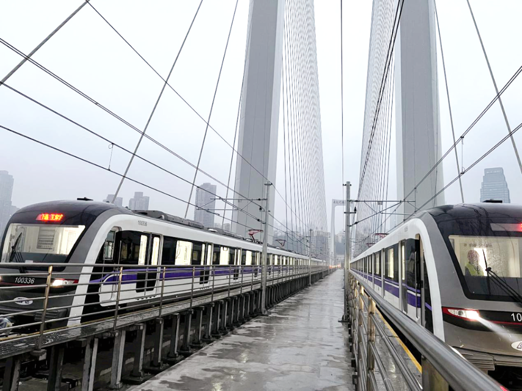Nanjimen rail bridge of CRT Line 10 passed the load testing. (Picture provided by Chongqing Rail Transit Group)