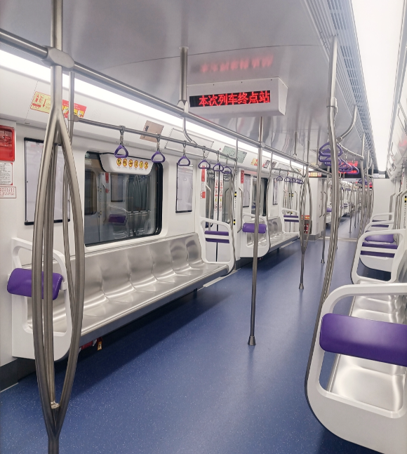 The new train of CRT Line 10. (Picture provided by Chongqing City Transportation Development and Investment Group)