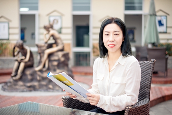1、工作室主持人余颖个人形象照。受访者供图 华龙网发 1、工作室主持人余颖个人形象照。受访者供图 华龙网发