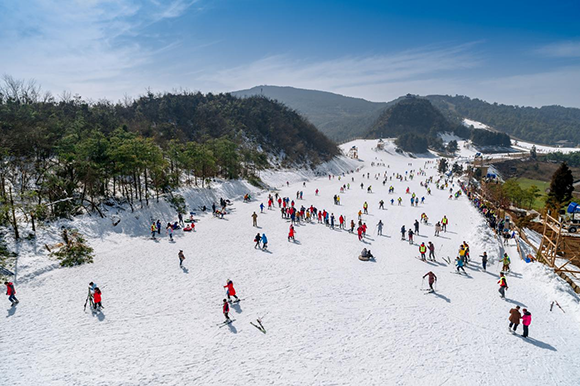 梅花山国际滑雪场。活动主办方供图 华龙网发