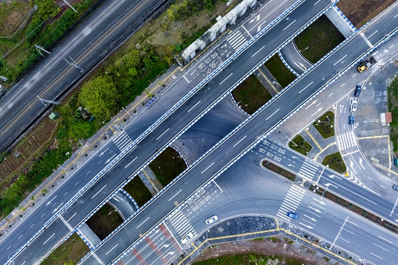 科学大道北碚段。特约通讯员 秦廷富 摄