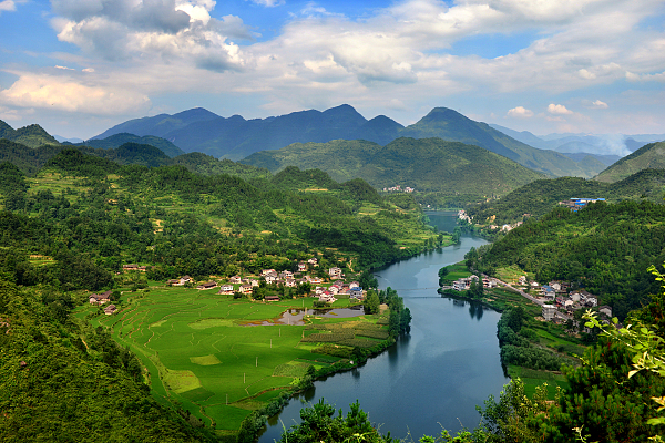 余景:云鹤归处是吾乡1