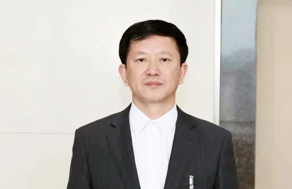 全国政协委员、重庆市高级人民法院副院长李生龙。