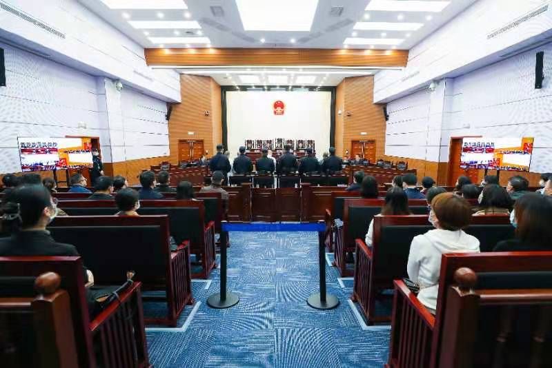 “长江生态检察官”办理重庆首例非法潜水电捕鱼案。