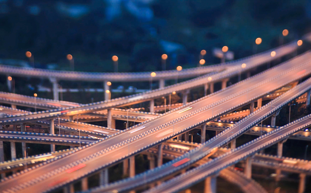 【封面】导航语音中“全球最复杂立交桥”，黄桷湾立交夜景